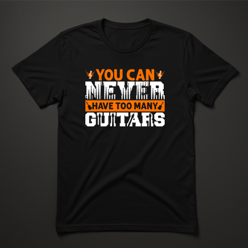 חולצת טריקו שחורה עם הדפס כתום ולבן You Can Never Have Too Many Guitars